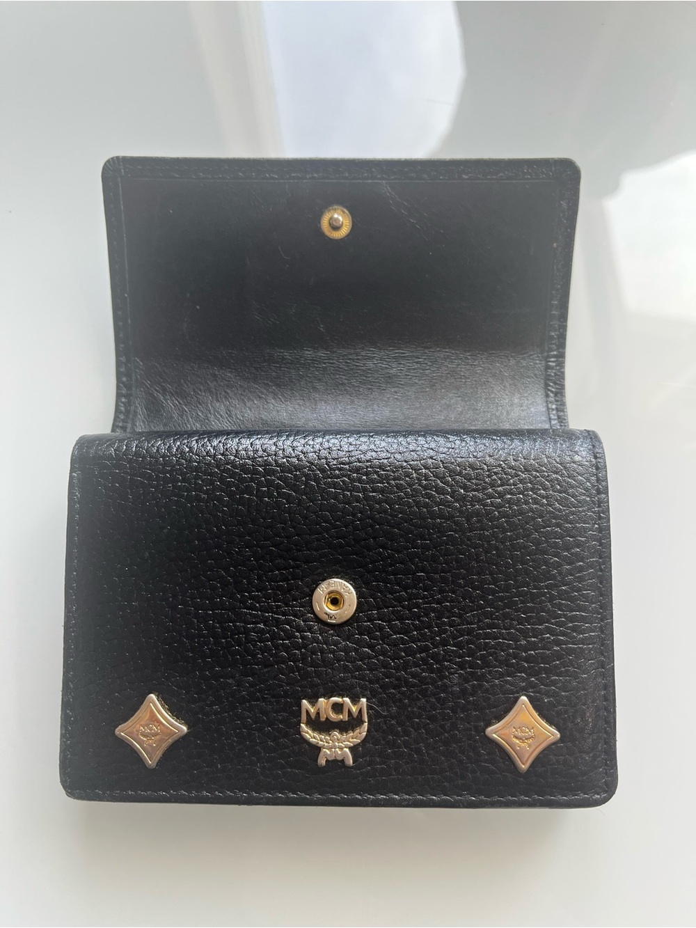 MCM VINTAGE BLACK LEATHER TRIFOLD WALLET - Picture 7 of 14